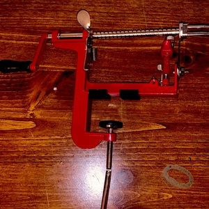 Progressive Apple Peeler (Red)
